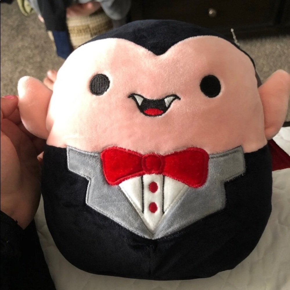 Vampire squishmallow